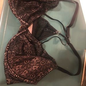 Victoria’s Secret front clasp bra 38D